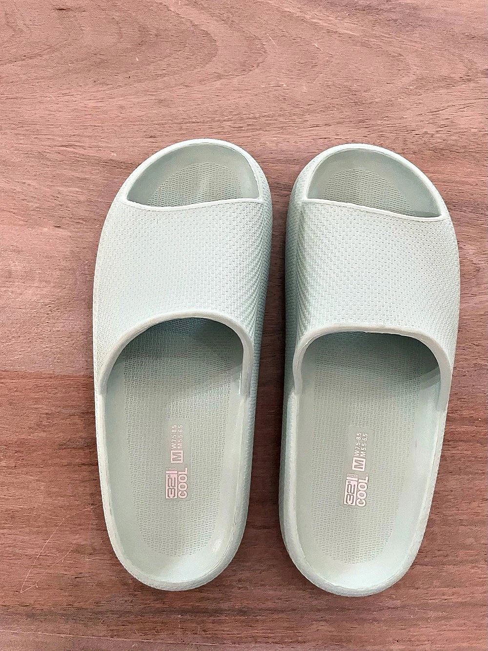 32° Mellow Slide Green Slides Like New